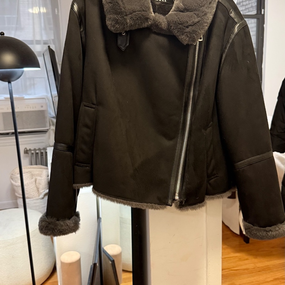 ZARA Double-Faced Faux Suede Moto Biker Jacket – Black | Size L - Picture 2 of 4